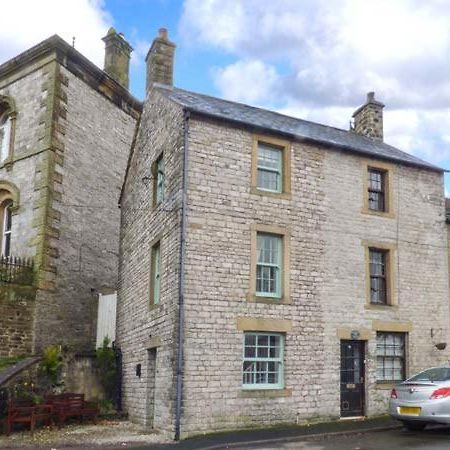 1A Market Square Tideswell Exterior photo